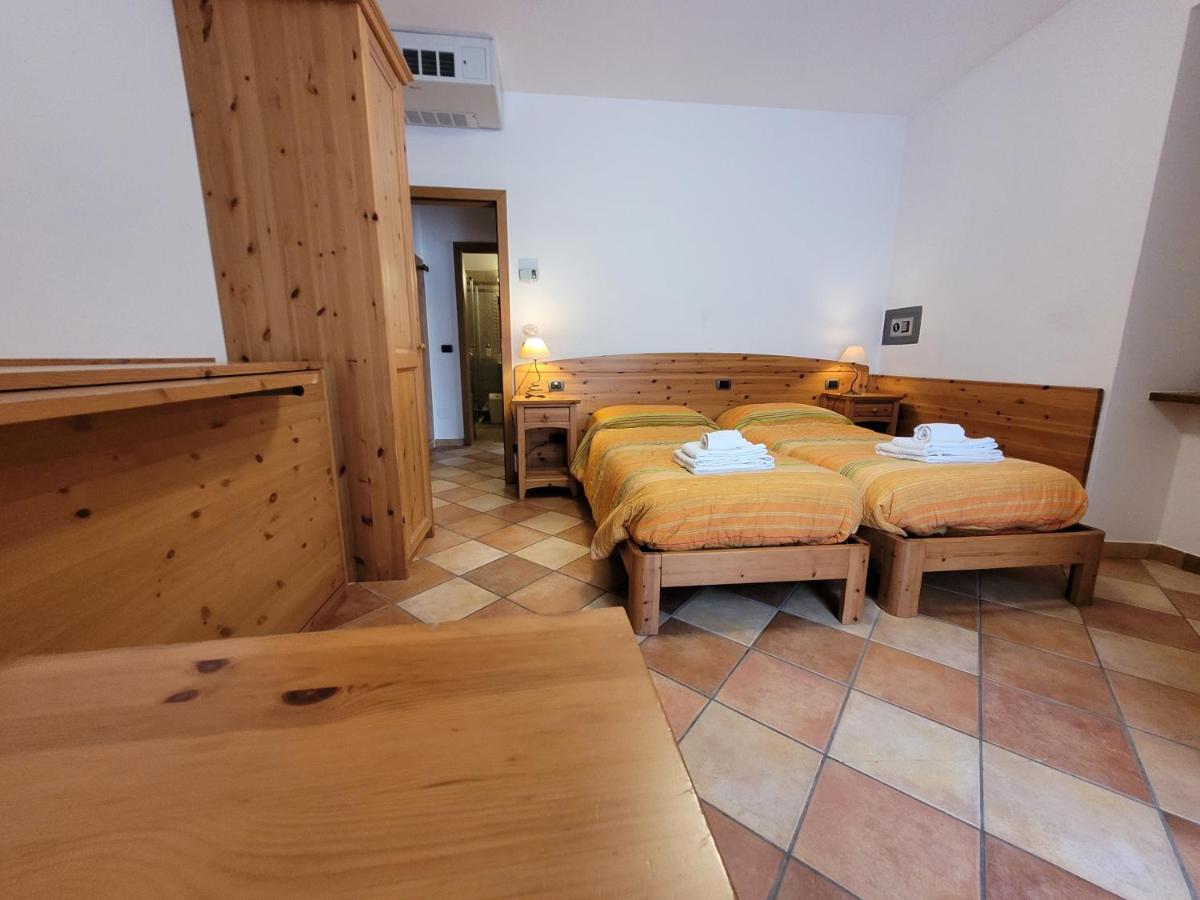 Rainbow Aparthotel Rovereto  Kültér fotó